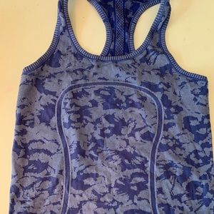 Lululemon tank top